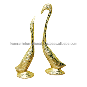 Sculptures en forme de cygne en laiton poli modèle décoratif en métal pour la maison - Product Image 1