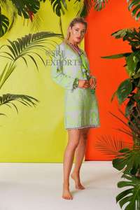 Robe courte à manches longues en dentelle brodée florale bohème de haute qualité, lavable, col en V, vert lime, Shop India 2026 - Product Image 2