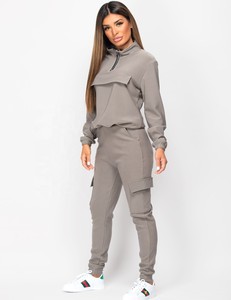 Tùy Chỉnh Thời Trang Tracksuit Cho Ladies Thiết Kế Mới Nhất Đồng Bằng Chạy Bộ Bộ Hai Mảnh Mồ Hôi Phù Hợp Với Phụ Nữ Giá Rẻ Bán Buôn - Product Image 2