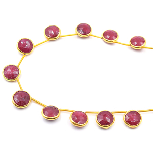 Ruby 11 Đến 13 MM Hình Dạng Tròn Bạc Bezel Mạ Vàng Phía Trên Khoan 11 Hạt Strand - Product Image 5