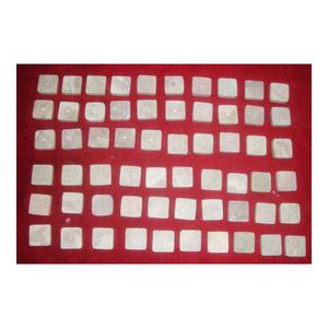 Porta Incienso Cuadrado de Piedra de Savia para Decoración del Hogar y Propósitos de Fragancia - Product Image 1