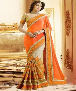 Ropa de fiesta Diseñador Bordado Red Diseño de flores de seda Ropa de mujer India Color naranja Sari con pieza de blusa Perla Trabajo Sari Prenda - Product Image 3