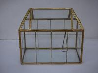 Terrarium en verre finition laiton vieilli 23x20x15cm avec couvercle métallique pour plantes succulentes, décoration intérieure, fabriqué en Inde