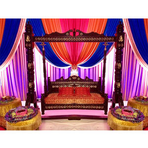 Columpio antiguo de boda india para Mehndi, Sangeet de escenario para decoración de boda real - Product Image 1