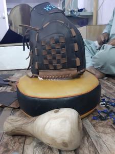 Guantes de Béisbol Personalizados de Cuero Vacuno para Infield, Outfield, Primera Base y Receptor - Product Image 4