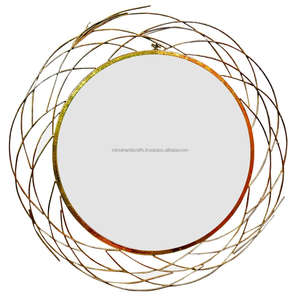 Miroir mural moderne de luxe en métal doré de forme ronde pour une utilisation intérieure et extérieure - Product Image 1