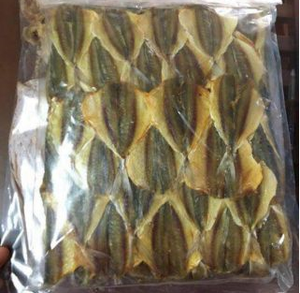 POISSON SÉCHÉ DE HAUTE QUALITÉ DU VIETNAM / POISSON TREVALLY À RAYURES JAUNES SÉCHÉ AU SOLEIL À VENDRE À BON PRIX + 84 966722357 - Product Image 5