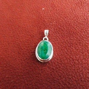 จี้พลอยมรกตสีเขียวแท้ เงินแท้ 925 คุณภาพสูง ราคาขายส่ง งานแฮนด์เมด สไตล์ปรับแต่งได้ จี้สวยงาม - Product Image 5