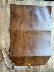 Housses en cuir de coloré à la main pour tablettes, disponibles avec gaufrage de logo - Product Image 6