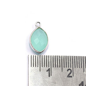 Pendentif en quartz aqua, forme marquise, serti argenté, 15 à 17 mm, avec bélière, plaqué rhodium - Product Image 5