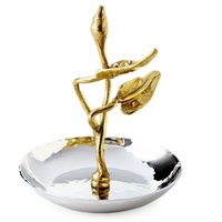 Base para Pastel Decorativa de Metal con Forma de Rama de Árbol, Tapa de Vidrio Dorada, Diseño Moderno, Calidad Alimentaria, Marca DCP, para Bodas y Fiestas, Personalizable