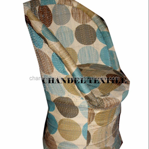 Kantha เก้าอี้ไม้ไผ่ปักด้วยมือสไตล์วินเทจเก้าอี้ลานส่าหรีโบราณที่สวยงาม