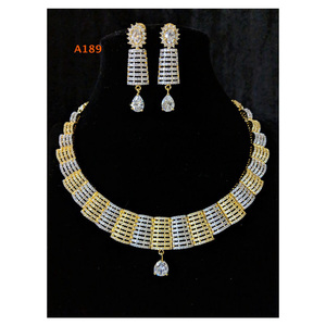 Dernier ensemble de collection de bijoux africains en laiton et cuivre de créateur pour cadeau d'anniversaire de fiançailles de fête de mariage - Product Image 1
