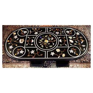 Établi de travail en marbre noir de forme ovale, avec incrustation - Product Image 1