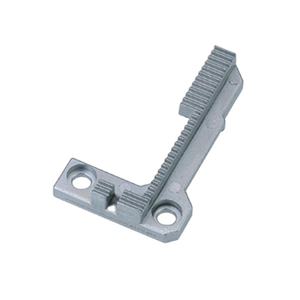 #370215 MADE IN TAIWAN SEWING MACHINE FEED DOG FOR SINGER - Product Image 1