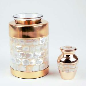 Noir avec patte d'animal de compagnie gravée en argent, impression de lampe à thé, urnes de crémation pour cendres funérailles métal laiton/aluminium - Product Image 3