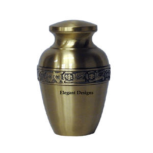 Crème fantaisie revêtue en or, modèle Unique, de styliste, de forme ronde, faite à la main, assortie d'une variété de meilleure vente - Product Image 4