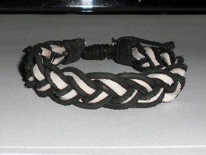 Latest Hot sale Hand crafted <b>Leather</b> <b>Bracelet</b> For Unisex DIY <b>Leather</b> <b>Bracelet</b> Fashion Bangles - Product Image 1