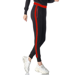 Survêtement Femme Haute Qualité Col Montant Capuche Avec Pantalon à Vendre - Product Image 3