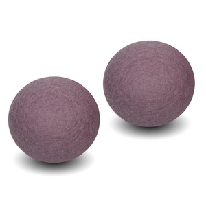 Boules de peluches en feutre faites à la main-Produit de lessive en feutre écologique-Boules de lessive en feutre de haute qualité-100% boules de laine de Nouvelle-Zélande - Product Image 1
