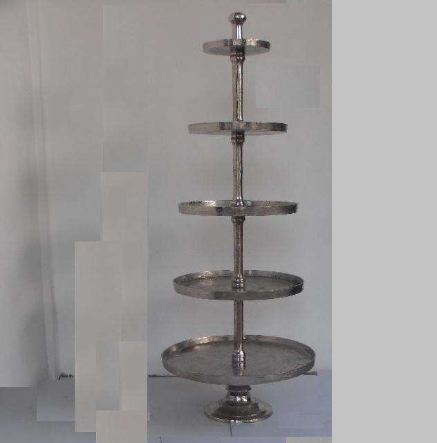 สีเทาเข้ม