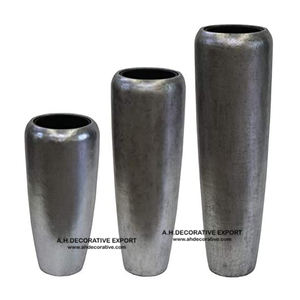 Jarrón de botella de aluminio con acabado de níquel crudo, mesa de diseño antiguo, jarrón de diseñador hecho a mano de Metal decorativo para la venta - Product Image 5