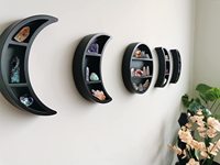 Moderne maanfase houten wandplanken voor de keuken, halvemaanvormige opbergdisplay met maanfase thema