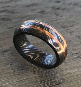Unisex Vintage Damascus Steel Wedding <b>Ring</b> Elegant 8mm High <b>Brass</b>/Copper Wood Inlay Resizable Engagement Anniversary Party Gift - Product Image 1