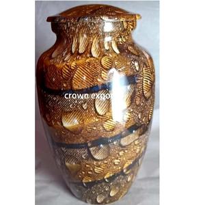 Nouvel aluminium fini avec patte gravée urne classique de taille moyenne couleur argent mat pour l'enterrement de votre animal de compagnie - Product Image 2