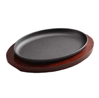 Piring Panggang Oval Besi Cor untuk Steak dengan Alas Kayu