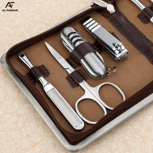 Bộ Dụng Cụ Cắt Móng Chân 7 Trong 1 OEM Giá Rẻ Bộ Dụng Cụ Làm Móng Bằng Thép Không Gỉ Chải Chuốt Dụng Cụ Túi Cacbon Tùy Chỉnh Số Lượng Lớn Pvc - Product Image 2