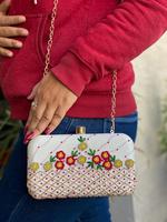 Juti en cuir de style nouveau et tendance, fabriqué à la main, pour femmes, décontracté, style indien