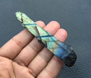 Pierre précieuse de Labradorite brute naturelle, spécimen Antique, brut de qualité supérieure, non traité, véritable pierre de jardin Flashy - Product Image 4
