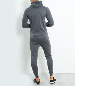 Survêtement léger anti-transpiration de grande taille avec grandes poches cargo OEM personnalisé votre propre conception sport pour hommes brodé - Product Image 2