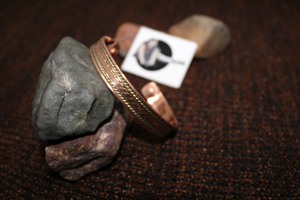 แฟชั่นใหม่เครื่องประดับทองเหลืองทองแดงทอเทียมสำหรับงานปาร์ตี้ของผู้หญิงกำไลข้อมือกำไลข้อมือกำไลข้อมือแฟชั่นใหม่ - Product Image 3