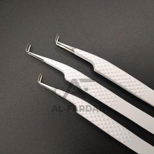 Pinzas de extensión de pestañas delgadas de 90 grados con logotipo personalizado Agarre de diamante de acero inoxidable sólido Acabado en blanco mate Volumen de pestañas - Product Image 2