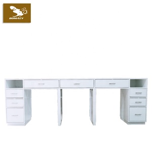 Station d'<span class=keywords><strong>ongles</strong></span> multifonctionnelle de haute qualité Table de manucure blanche de luxe pour Salon de beauté Design moderne bois métal vente en gros - Product Image 2