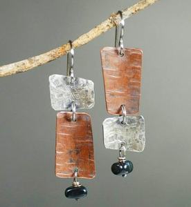 Pendientes y pulsera martillados de Metal de latón antiguo y plata de cobre a la última moda elegante 2025 para ropa de fiesta - Product Image 1