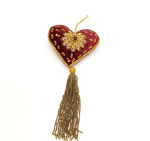 Indian <b>Cloth</b> with <b>Glass</b> Beads Embroidery X-Mas Heart Hanging Ornament for Indoor Christmas Tree Decorations - Product Image 6