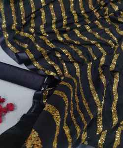 Nuevo atractivo aspecto rico ropa de fiesta bordado pesado Sari de red con pieza de blusa ropa de mujer India precio bajo venta al por mayor Surat ApparelGarment - Product Image 2