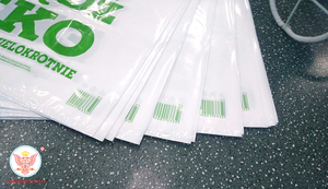 Sacs à provisions en plastique LDPE blanc avec logo personnalisé OEM pour l'emballage d'épicerie de supermarché et les expositions-Vente en gros - Product Image 4