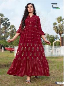 Robe longue en coton brodée pour femmes, robe kurti avec costume dupata, prix du fabricant indien - Product Image 4