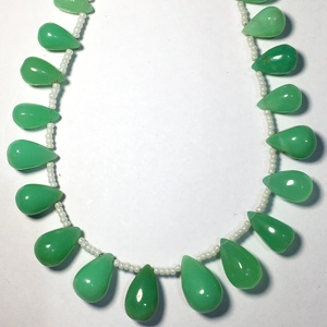 Natural Chrysoprase Teardrop Shape Loose Gemstone Beads Plain <b>Stone</b> for Jewelry Making Wholesale Price Per Strand for <b>Bracelets</b> - Product Image 3