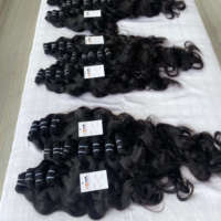 Échantillon péruvien de cheveux brésiliens de qualité 12a alignés sur les cuticules vierges en Inde, vendeurs de cheveux humains vierges brésiliens doux et naturels