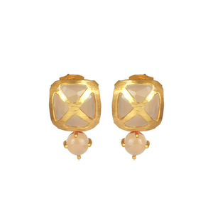 Dernières tendances 2026 : Boucles d'oreilles clous en pierre de lune blanche naturelle pour fabricants de bijoux de mode sur mesure - Product Image 1