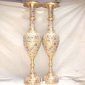 Vase en laiton fait main - Product Image 1