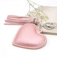 سلسلة مفاتيح نسائية من الجلد بأشكال قلب وردية لطيفة ومطبوعة بشعار خاص للفتيات والنساء