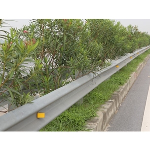 Guardrail - Fence - Signpost Steel structure for safety on the Highway and Express way with Cheap price - Product Image 1