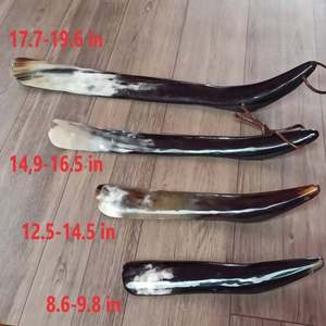 Chausse-pied à long manche avec conception en corne de boeuf pour porter des chaussures en plastique, métal, bois, laiton - Product Image 3