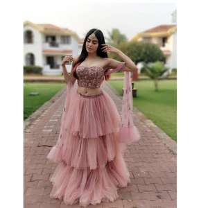 Attrayant Soie Broderie Séquence Travail Lahnega Choli avec Dupatta Vêtements De Mariage Prix De Gros Vêtement Ethnique Ethnique Shalwar Kameez - Product Image 4